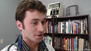 Personal Gyno Tutorial With Emma Heart, James Deen - Brazzers