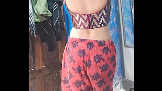 Hot Bengali Village Wife Fucking Hard In Home, Blouse remove boob show