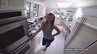 Teen maid earns extra using her round booty