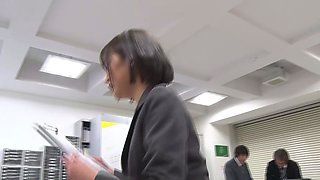 Asian Japanese office lady morning sex