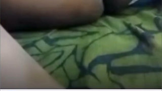 Desi Bhabhi's wildest live show ever, Watch her moan, play & explode with pleasure on cam