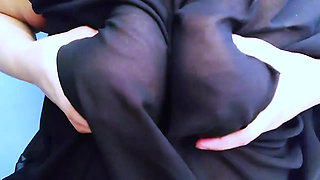 desi hot girlfriend sex with cucumber when boyfriend coming late