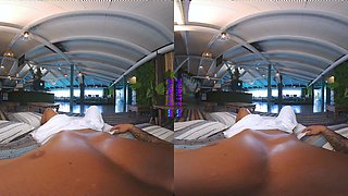 PURITYVR The cleaning woman with Lisa Amane