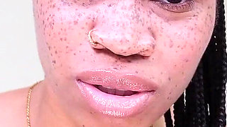 Pay Piggy Cash Spanking- Ebony Financial Domme Goddess Rosie