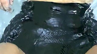 Bhabhi Took Her Sister-in-law to the Swimming Pool and Fucked Her After Stripping Her Naked. You Had Fun with Your Brother