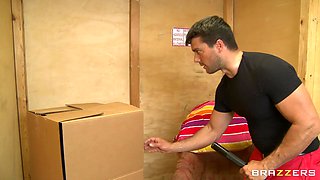 Storage Whores With Ramon Nomar, Jacky Joy - Brazzers
