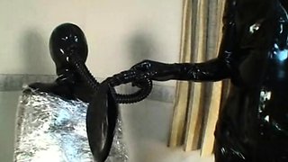 Amateur cd in latex fucked