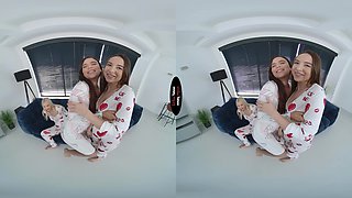 Ariana Van X, Kylie Green VR Porn: Pajamas Party - VirtualTaboo