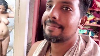 Caught in the act, Mumbai stepsister Apple Porn secretly bathing for the first time