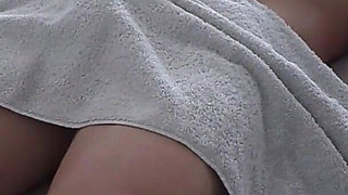 Asian Oil Massage with Happy Ending and Neck Kisses