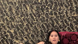 Desi girl Puja bhabhi fingerings pink pussy