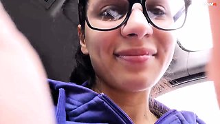 Nerdy amateur brunette drives herself to climax in the car