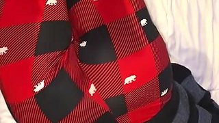 Melove Sexy Butt in Tight Red & Black Pants
