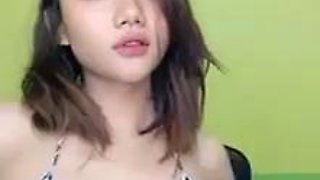 Indonesian teen solo fun on cam