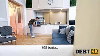 Debt4k. bilingual screw