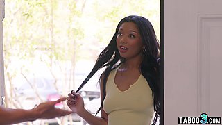 Asian teenie wants to loose her virginity