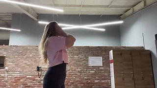 My trainer fucking me in the gym