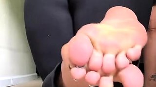 Linsey Dawn solo foot fetish