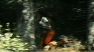 Amateur Outdoor Brunette Masturbates