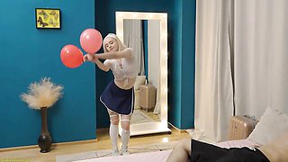 Gambling Molly Cute - workout video - Sex Flex Video