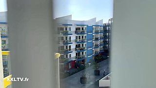 Solo in Front of Friends