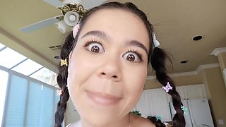 Brianna Arson is a flexible nymphomaniac who loves to suck cock.