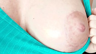 Masturbation close up Tamara big clit