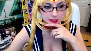 Sweet looking Ebony Teen Solo Masturbation