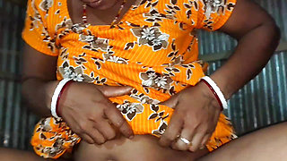 Sexy Bhabhi and stepbrother sex