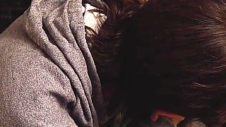 The Girl Who Knows About Tinder Invites Her Friends to Try My Big Date