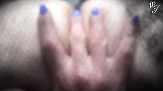 Facesitting Handjob for a Virgin Tights Fetishist - Mistress Julia