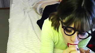 Webcam Model As Secretary Sucks A Dildo While A Vibrator Plays With Her Tight Hole - March Foxie