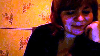 Mature Russian Amateur Irina Shows Off on Webcam