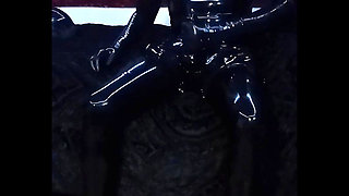 Kinky Rubber Fap