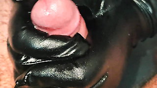 Close up blowjob - instructions for extremely strong cum (my lady)