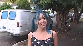 Amateur hooker pounded hardcore in her slit in the sex bus