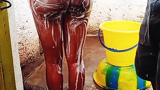 Outdoor Bathing My Pregnant Girlfriend in Dirty Environment