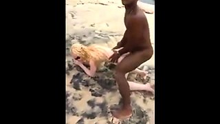 Beach Dick-Taking Turns by Amateurs Outdoors