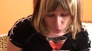 Fetishqueen Lucilla You Served a Very Special Aperitif