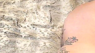 Pregnant Artist Uses Stepsons Friends for Live Action Art