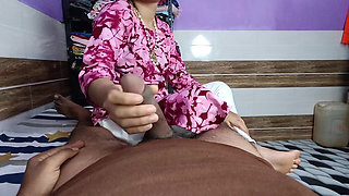 Sister-in-law Was Alone in the Room, I Used to Lie Naked and Sister-in-law Started Smiling at Me.