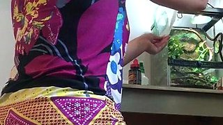 amateur lovebi flashing ass on live webcam