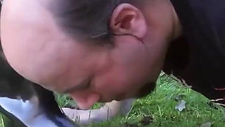 Using a Stranger to Clean Her Muddy Boots