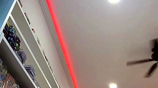 Natalie Roush Flaunts Her Oiled Up Sexy Curves On Livestream