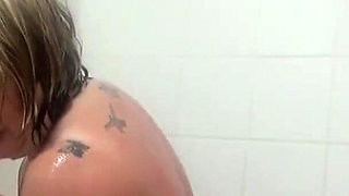 Trisha and Summer Angel Lee take a shower