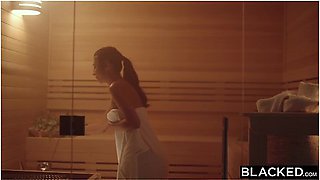 Gorgeous Influencer Gianna Devours His Bbc At Gym With Jason Luv And Gianna Dior