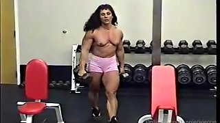 Mrs Rivieccio naked muscle pump