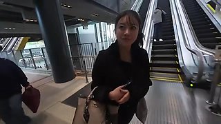 グラマーボディの美人妻ダンサーが貪欲フェラで発情して3P始まる