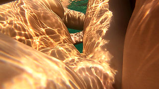 Risky Fucked Swim Girl Underwater Public Anal and Pussy Fuck on the Beach Jessijek