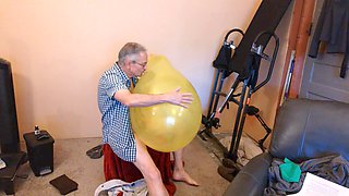Average body, balloon fuck, first-timer